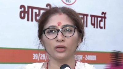 कांग्रेस में महिला सम्मान की बातें सिर्फ दिखावा हैं, अपने नेताओं पर गंभीर आरोपों पर राहुल गांधी मौन क्यों? : दीप्ति रावत भारद्वाज