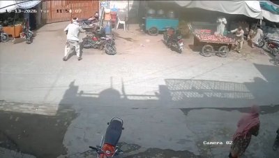 Viral Video Fuels Speculation Over Killing of Alleged Lashkar Commander in Pakistan