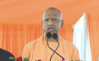 जनसमस्याओं के समाधान के रास्ते का बैरियर है सपा : मुख्यमंत्री योगी