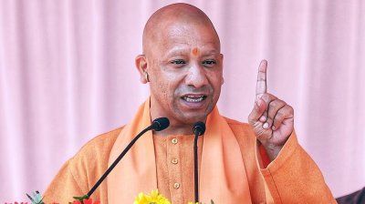 योगी सरकार में परिषदीय शिक्षा की गुणवत्ता को नई गति, शिक्षक संकुल बैठकों से संवरेगा शिक्षण