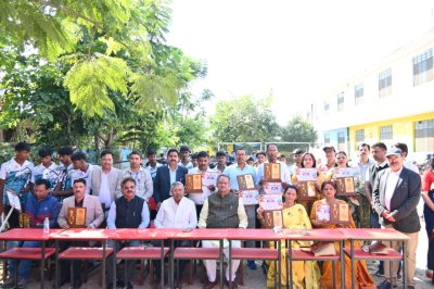 गणेश जोशी ने मेधावी छात्र-छात्राओं को किया सम्मानित, सरकारी स्कूलों की प्रतिभा को बताया प्रदेश की ताकत