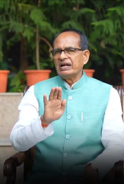 मिट्टी की सेहत सुधारने के लिए ‘खेत बचाओ अभियान’ शुरू करेगी सरकार: शिवराज सिंह चौहान