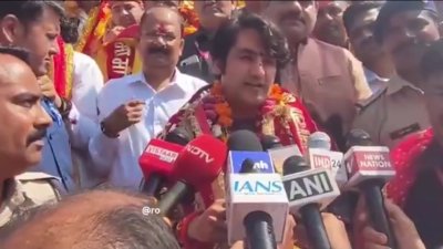 जातिवाद की राजनीति करने वालों को धीरेंद्र शास्त्री की दोटूक, बोले- देश को मत बांटिए