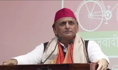 ओवैसी पर सवाल के बीच अखिलेश यादव का तंज, बोले- ‘डोर किसके हाथ में है?’