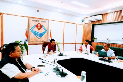लंबित प्रकरणों के त्वरित निस्तारण पर मुख्य सचिव सख्त, जिलाधिकारियों को समयबद्ध कार्रवाई के निर्देश