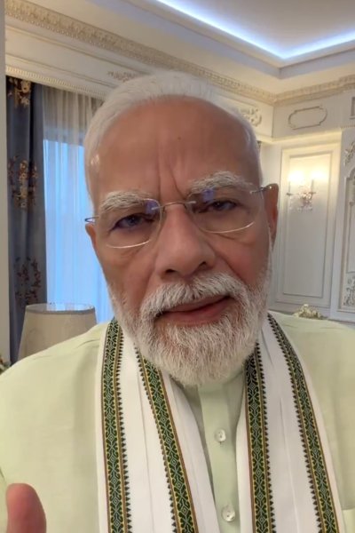 7.8% ग्रोथ के बीच मोदी का स्वदेशी और आत्मनिर्भर भारत का मंत्र