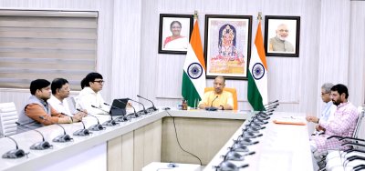 प्रभारी मंत्री जनपदों और अपनी आवंटित विधानसभाओं में जाकर जनप्रतिनिधियों के साथ मिलकर कार्यक्रमों की रूपरेखा तैयार करें: मुख्यमंत्री योगी