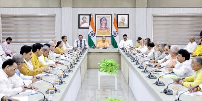 प्रधानमंत्री मोदी की 25 वर्षों की सेवा और ‘विकसित भारत 2047’ के संकल्प को जनसंकल्प बनाएगा अभियान: मुख्यमंत्री योगी