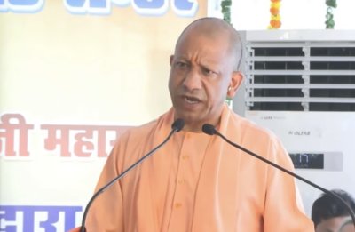 माफिया और मच्छर की तरह समाप्त हो गया इंसेफेलाइटिस : मुख्यमंत्री योगी