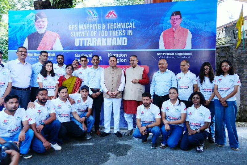 उत्तराखंड के 100 प्रमुख ट्रेक और हाइक रूट्स की होगी GPS/GIS मैपिंग, CM धामी ने अभियान दल को किया रवाना