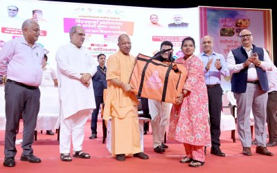विश्वकर्मा श्रम सम्मान योजना से कामगारों को नई उड़ान, स्वरोजगार के लिए मिली आर्थिक मदद
