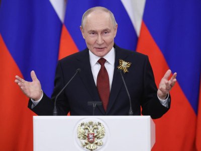 United Russia Breaks Its Own Record, Wins 355 Duma Seats