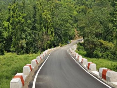 पीएमजीएसवाई ने उत्तराखंड के दुर्गम गांवों की बदली तस्वीर, 21,915 किमी सड़कों का नेटवर्क तैयार