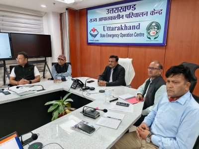 बारिश और आपदा की स्थिति पर 24×7 अलर्ट मोड में रहें अधिकारी: मुख्य सचिव आनंद बर्द्धन